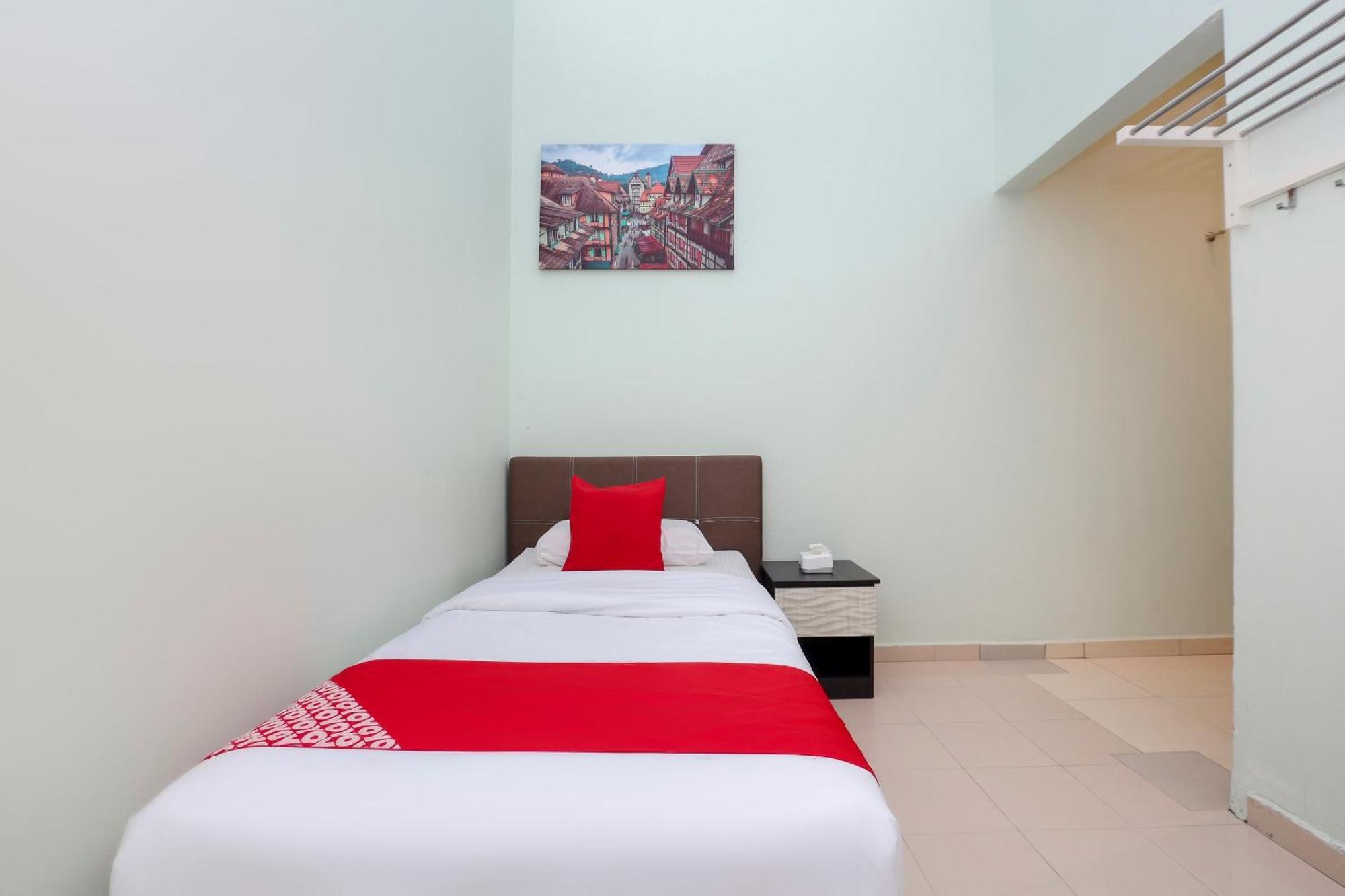 Oyo 90132 Come Inn Premium Kuala Terengganu Eksteriør bilde
