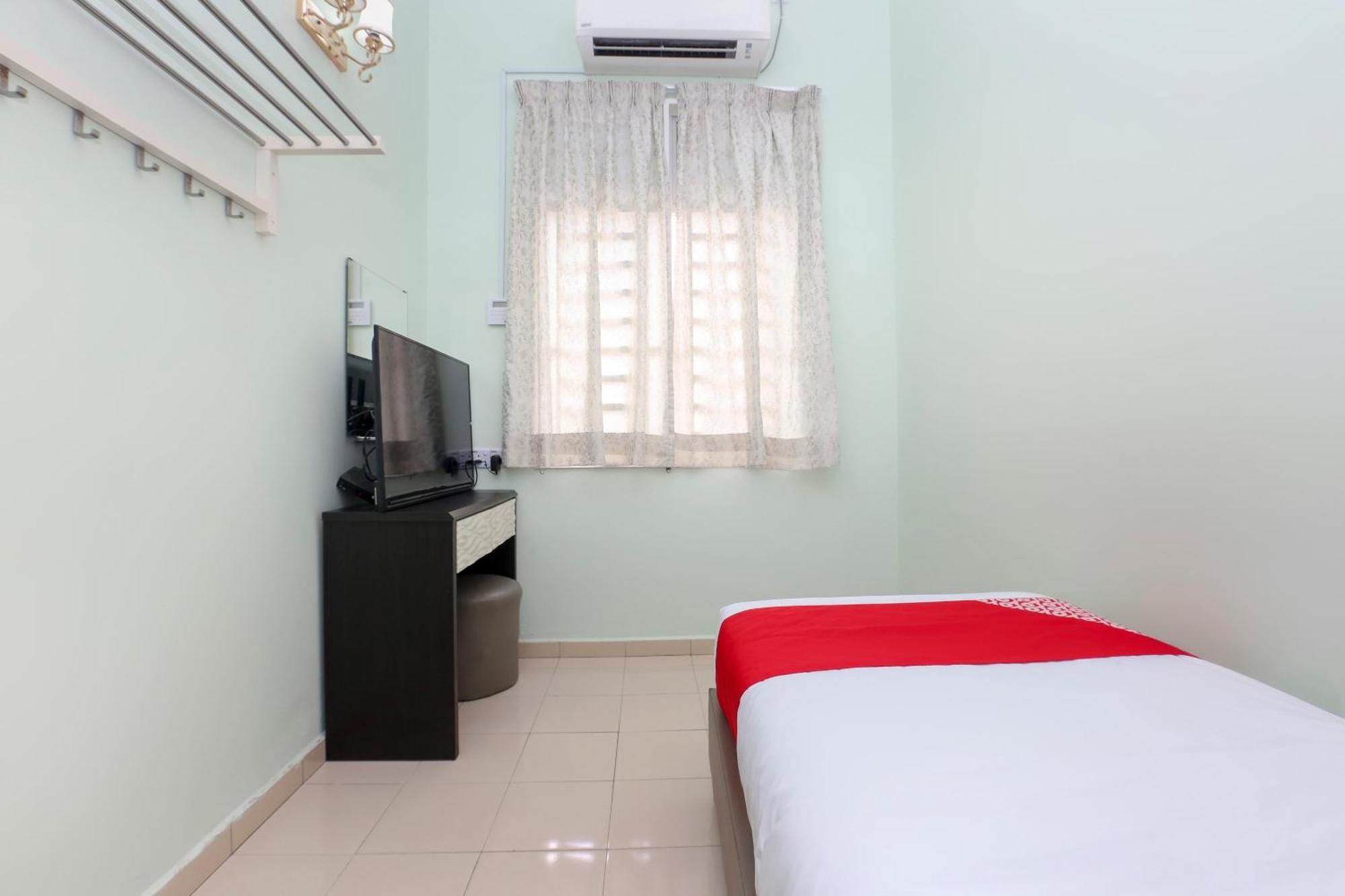 Oyo 90132 Come Inn Premium Kuala Terengganu Eksteriør bilde
