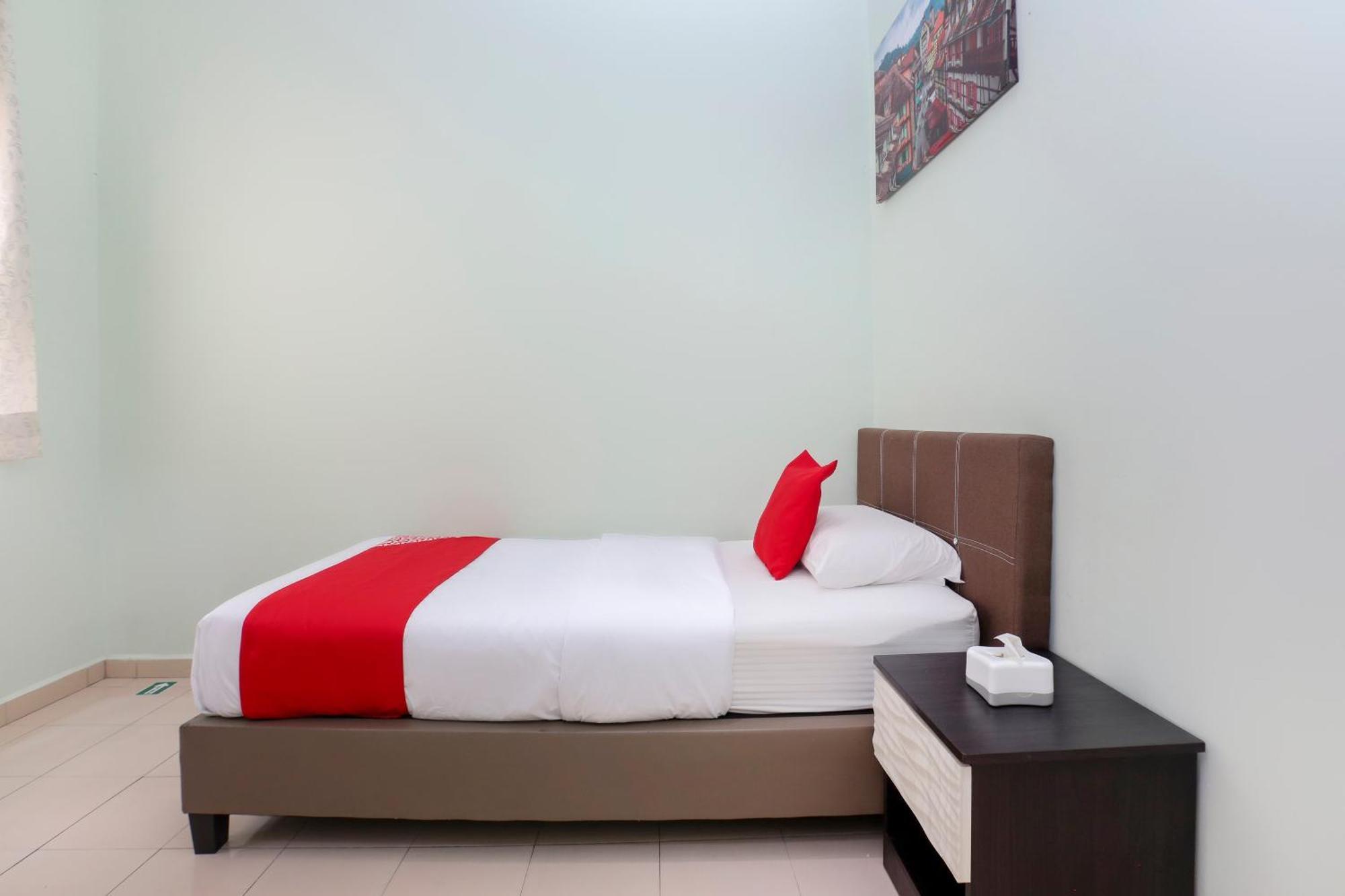 Oyo 90132 Come Inn Premium Kuala Terengganu Eksteriør bilde