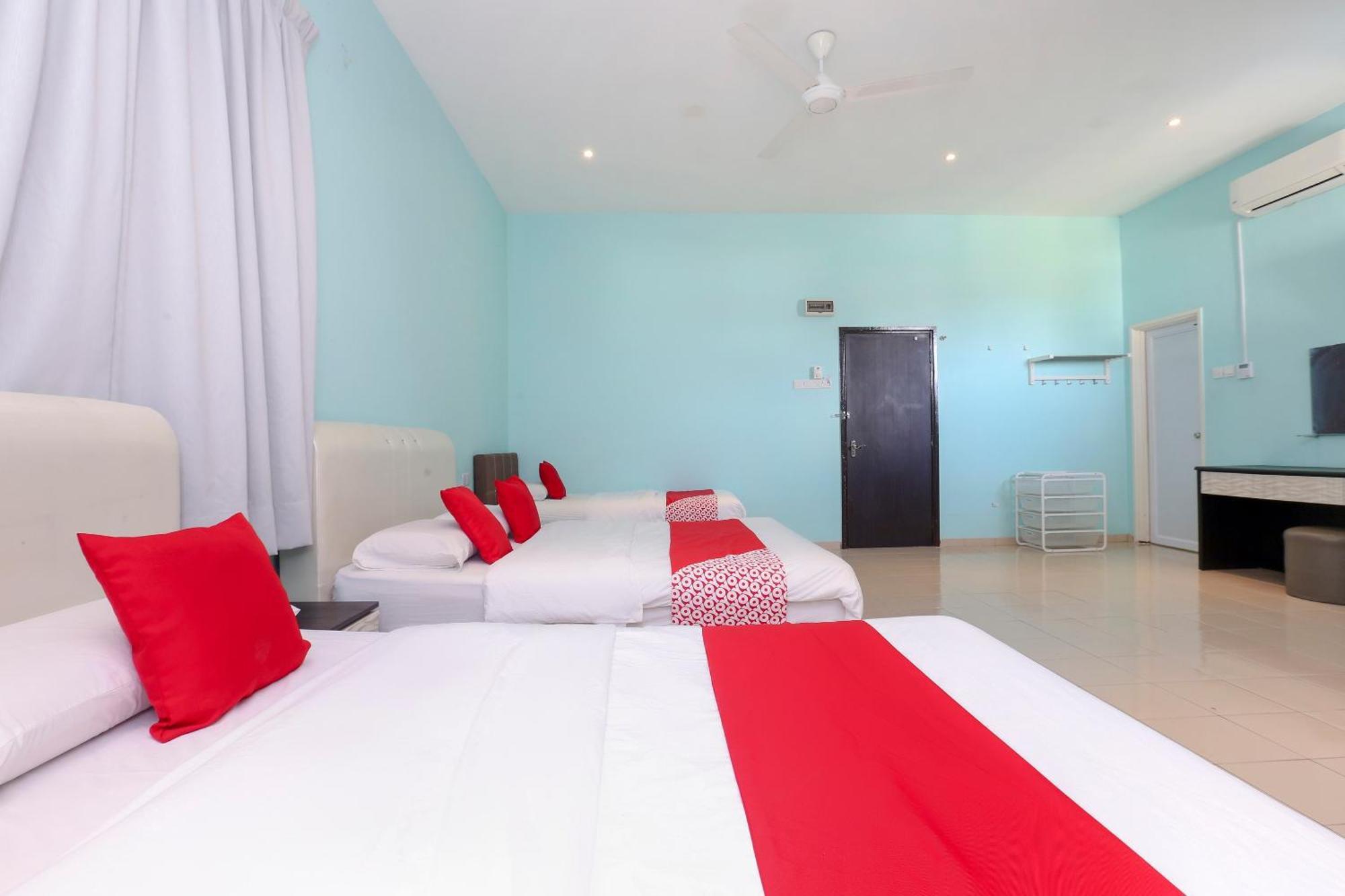 Oyo 90132 Come Inn Premium Kuala Terengganu Eksteriør bilde